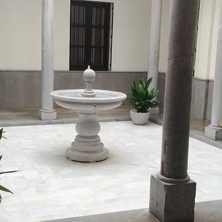 Apartamento Nueva Del Santisimo Granada Luaran gambar