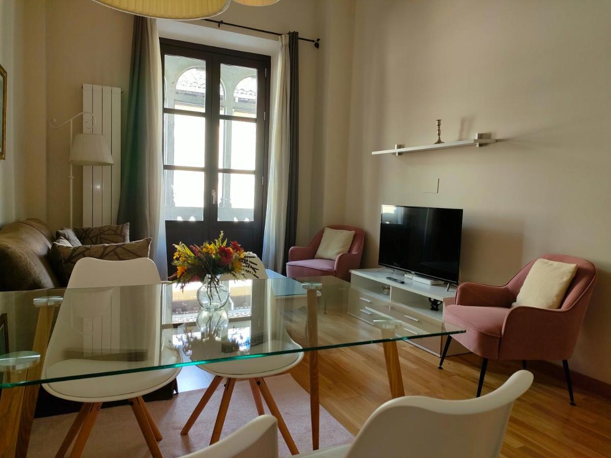 Apartamento Nueva Del Santisimo Apartment Granada Luaran gambar