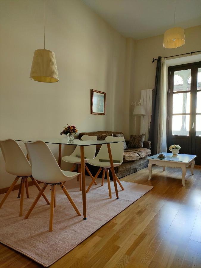 Apartamento Nueva Del Santisimo Apartment Granada Luaran gambar