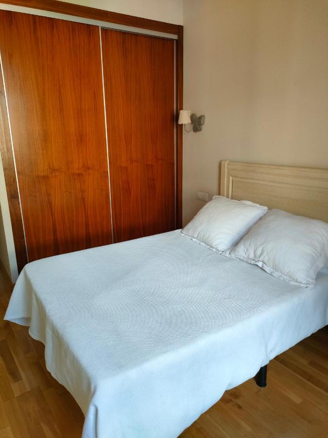 Apartamento Nueva Del Santisimo Apartment Granada Luaran gambar