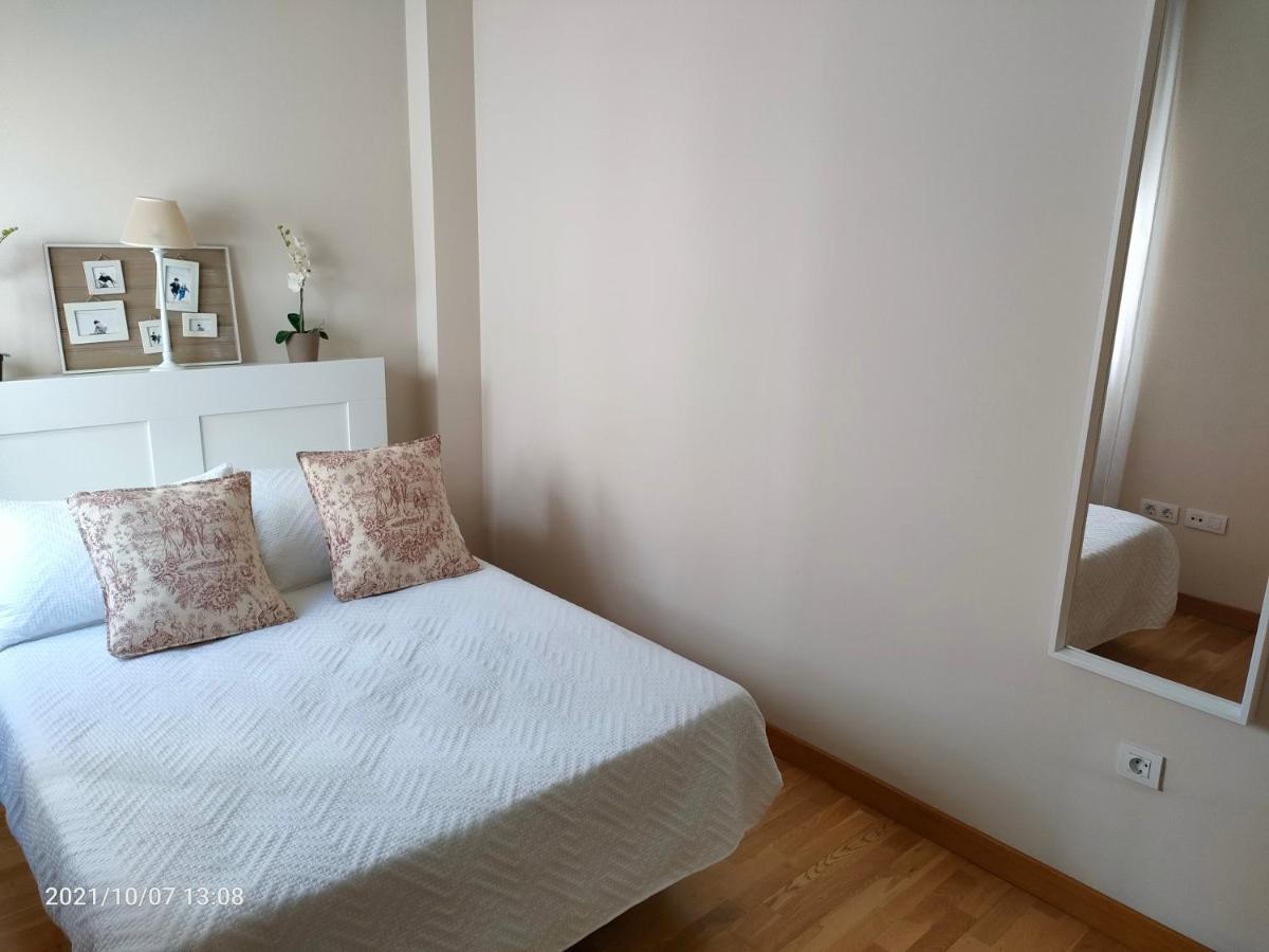 Apartamento Nueva Del Santisimo Apartment Granada Luaran gambar